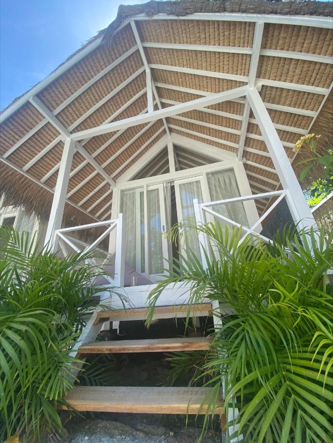 Love Coconut Bungalows Gili Trawangan Exterior photo