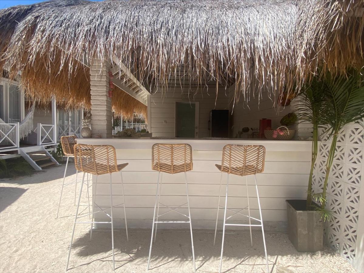 Love Coconut Bungalows Gili Trawangan Exterior photo