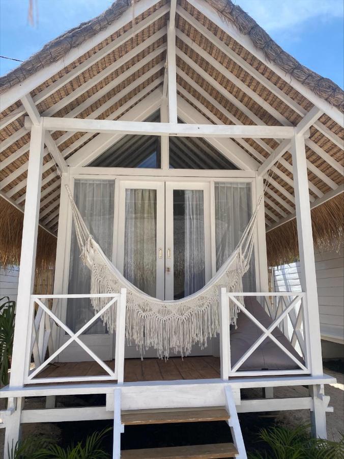 Love Coconut Bungalows Gili Trawangan Exterior photo