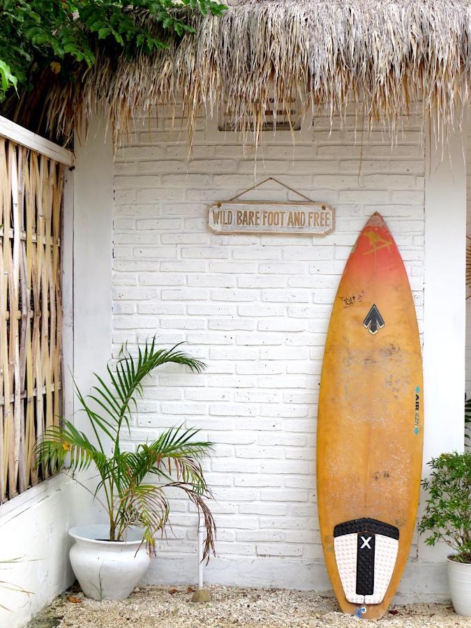 Love Coconut Bungalows Gili Trawangan Exterior photo